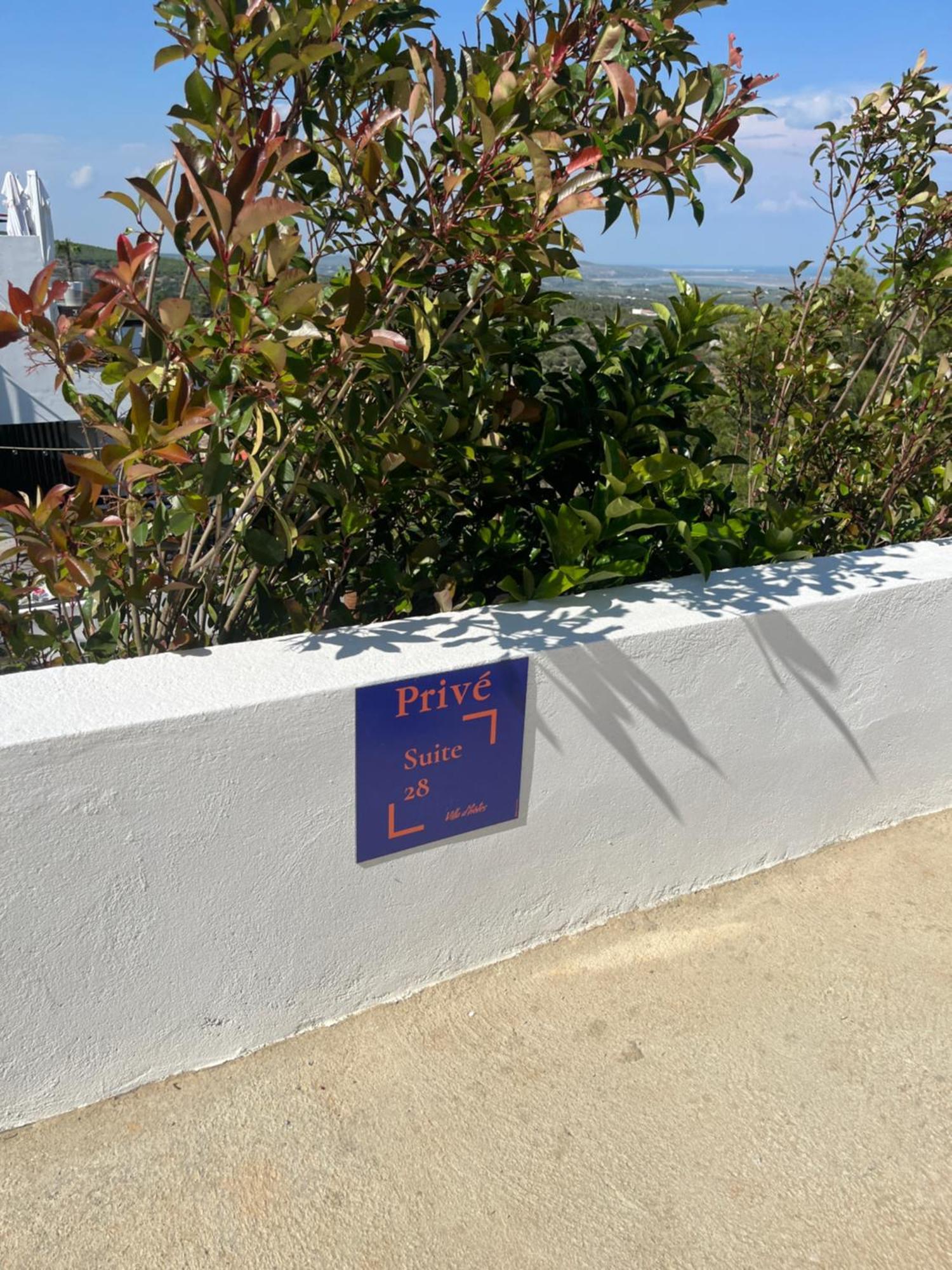 Suite 28 Treilles Exteriér fotografie